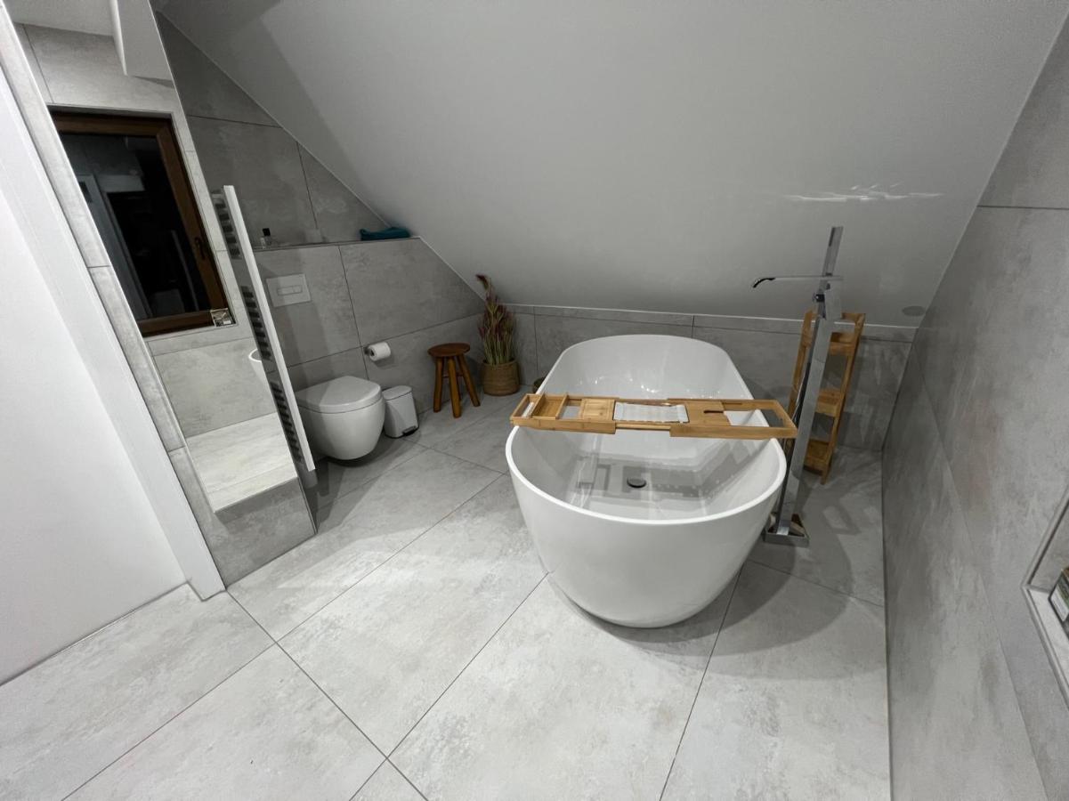 Wellness Am Morgengau Mit Whirlpool Und Sauna Rotterode Kültér fotó